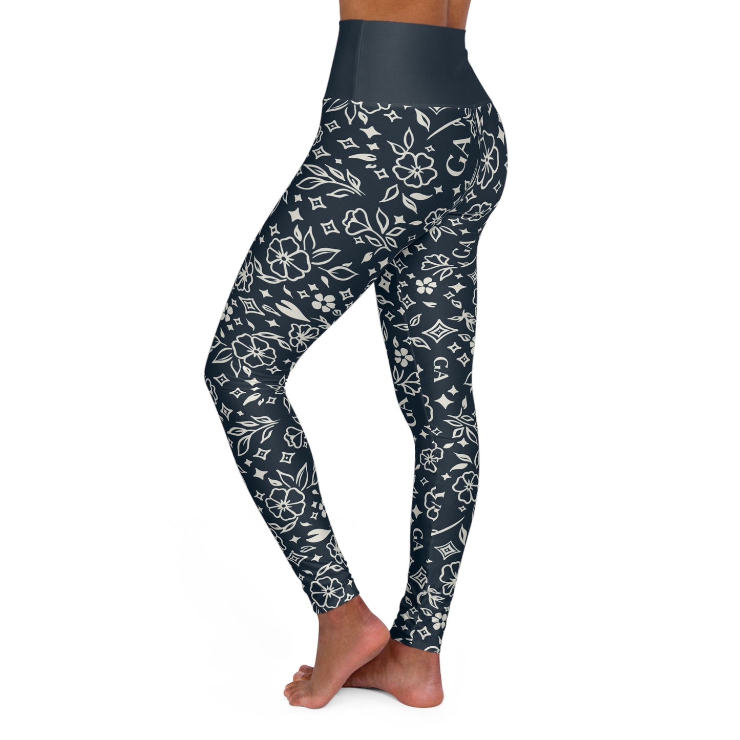 Floral Bandana High-Waist Yoga Leggings – Dark Grey All-Over Print